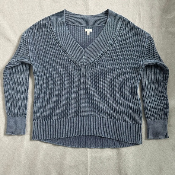 aerie Sweaters - Aerie Wide V-neck Oversized Sweater Size S